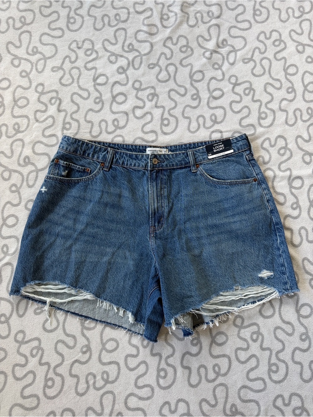 Abercrombie & Fitch Loose Short High Rise Curve Love